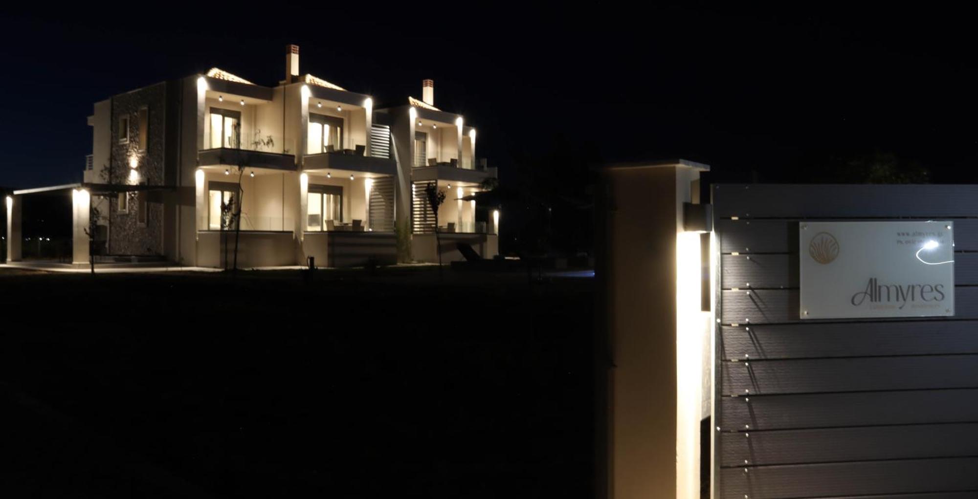 Almyres Luxurious Residences Míloi المظهر الخارجي الصورة